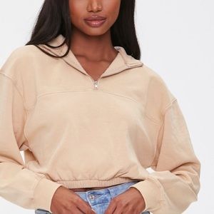 Fleece half-zip crop pullover
